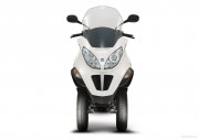 Piaggio MP3 Hybrid